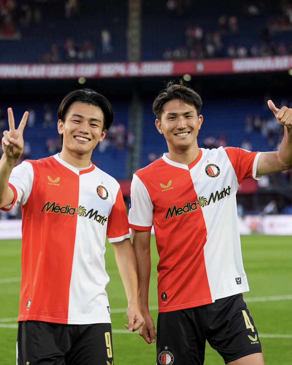 フェイエノールトの来季CL出場が決定🇳🇱🔥

リーグ戦2位以上が確定し、上田綺世と渡辺剛は来季CLに挑戦🏆

📸<a href="/Feyenoord/">Feyenoord Rotterdam</a>