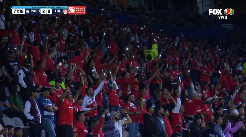 Lu12_2005's tweet photo. Y LA AFICIÓN NO DEJA DE ALENTAR, APESAR DE IR PERDIENDO

HOY Y POR SIEMPRE, CONTIGO TOLUCA DE MI VIDA❤️‍🔥 https://t.co/WLxS2pRnTL