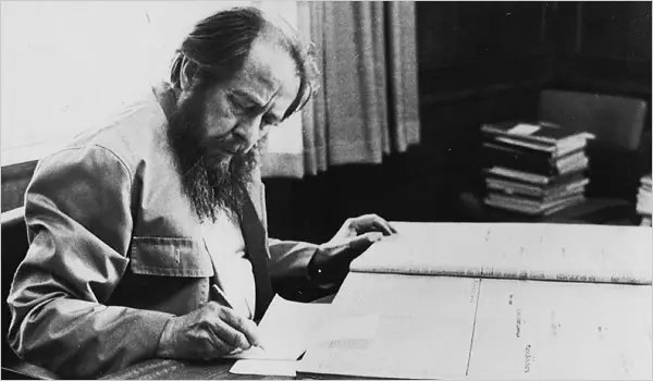 cam_lib's tweet photo. “El socialismo de cualquier tipo lleva a una pérdida total del espíritu humano y a la nivelación forzada.” 

Alexandr Solzhenitsyn https://t.co/sEKD5yceNU