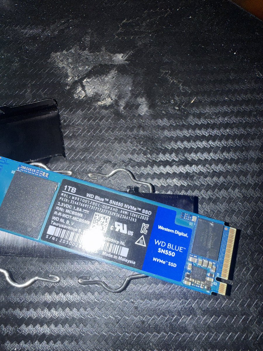 StarBeefO's tweet photo. It’s my lucky night found the perfect new hard drive for my Linux think pad SN550 1tb Wah magic https://t.co/hOa0yAmFQY