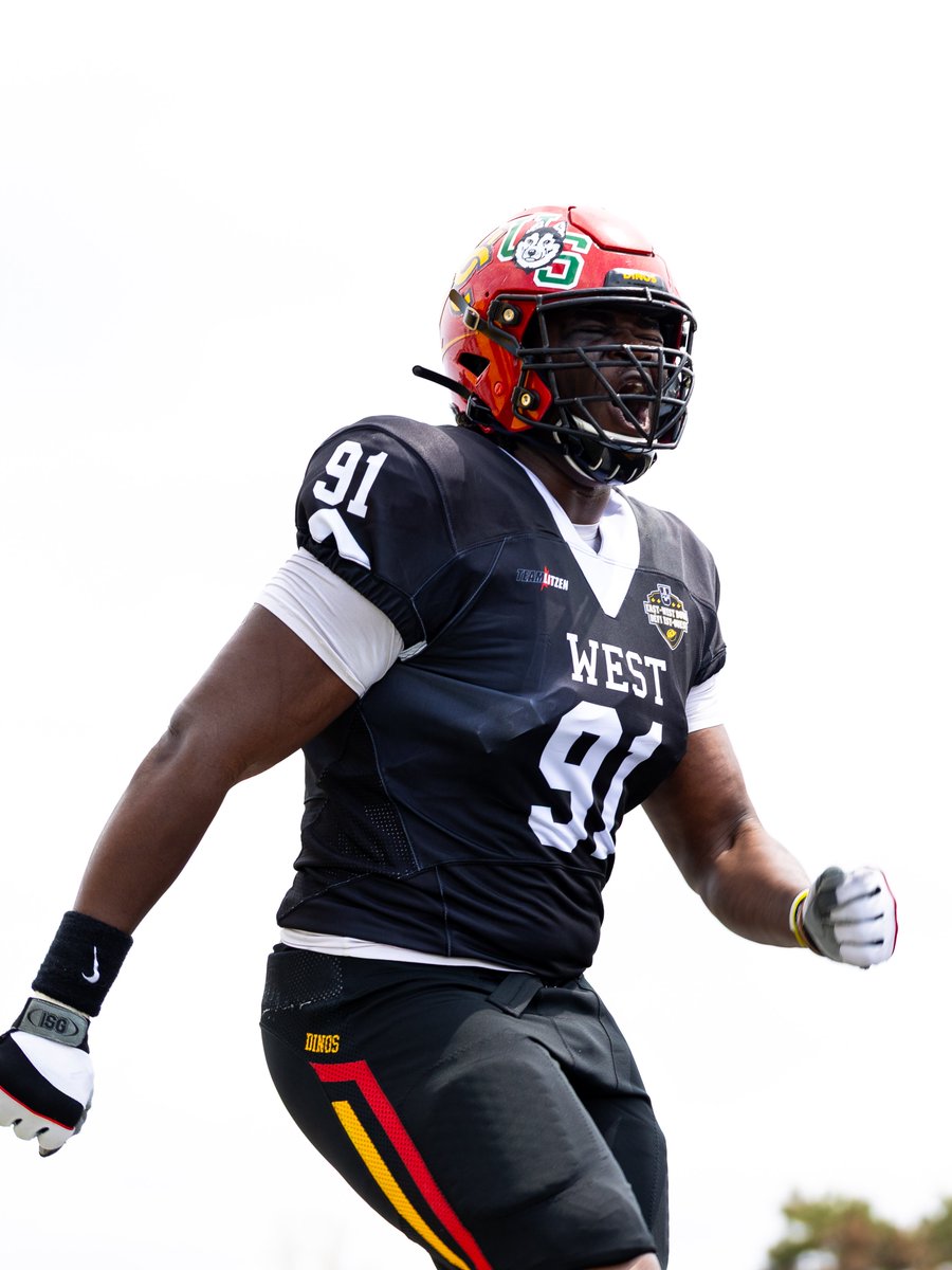 UCalgary Dinos Football 🏈 tweet media