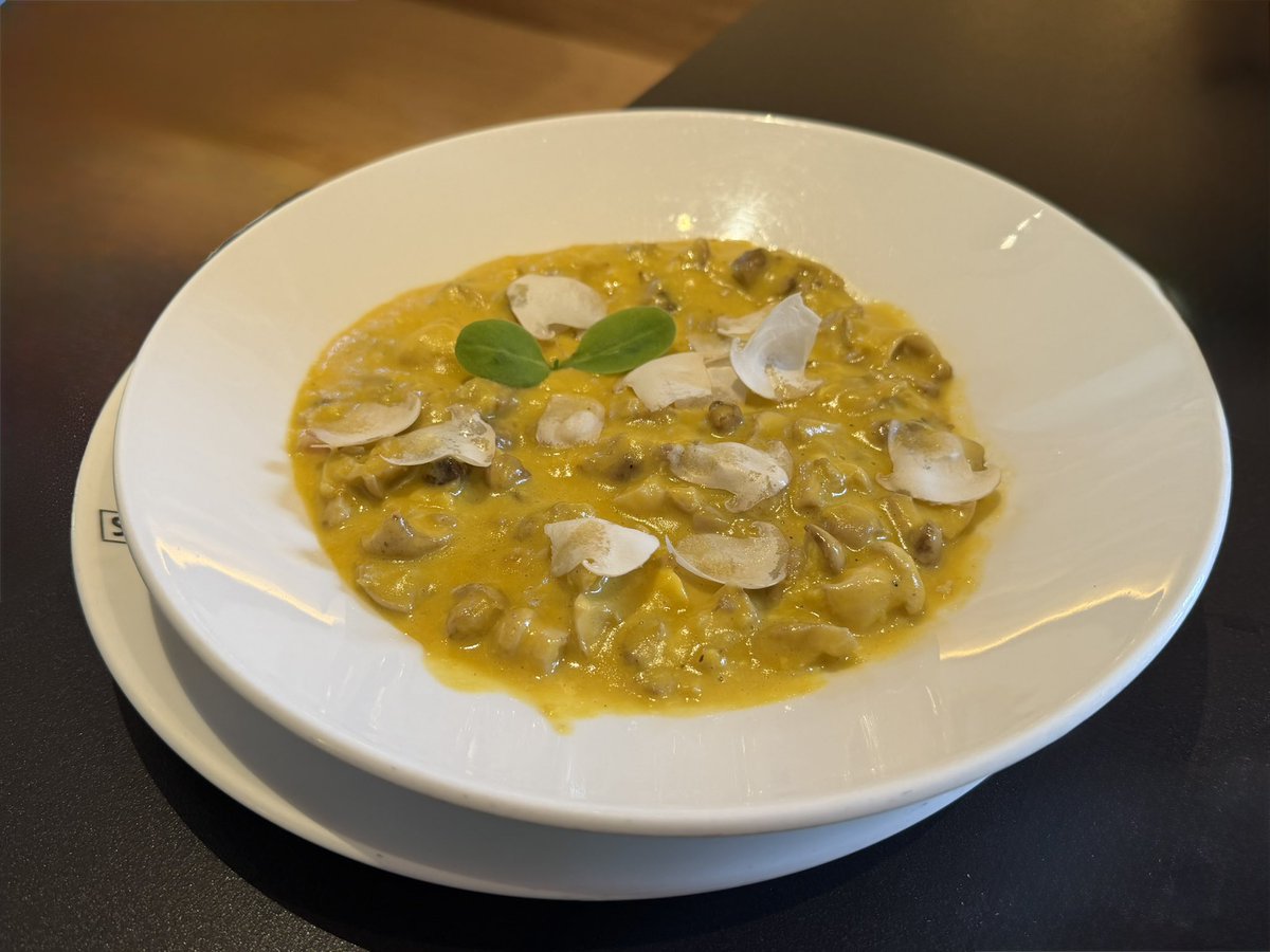 AlfonsoJLT's tweet photo. #HabráQueComer #LaCucharaDeAlfonso #Foodie #FoodPorn #FoodLovers #SabeANorte #GastronomíaDelNorte #CocinaCántabra #NachoSolana #TabernaSolana #Solana #LaBienAparecida #Ampuero #Cantabria #CantabriaInfinita #CantabriaMásXDescubrir https://t.co/BpKAy1cXy4