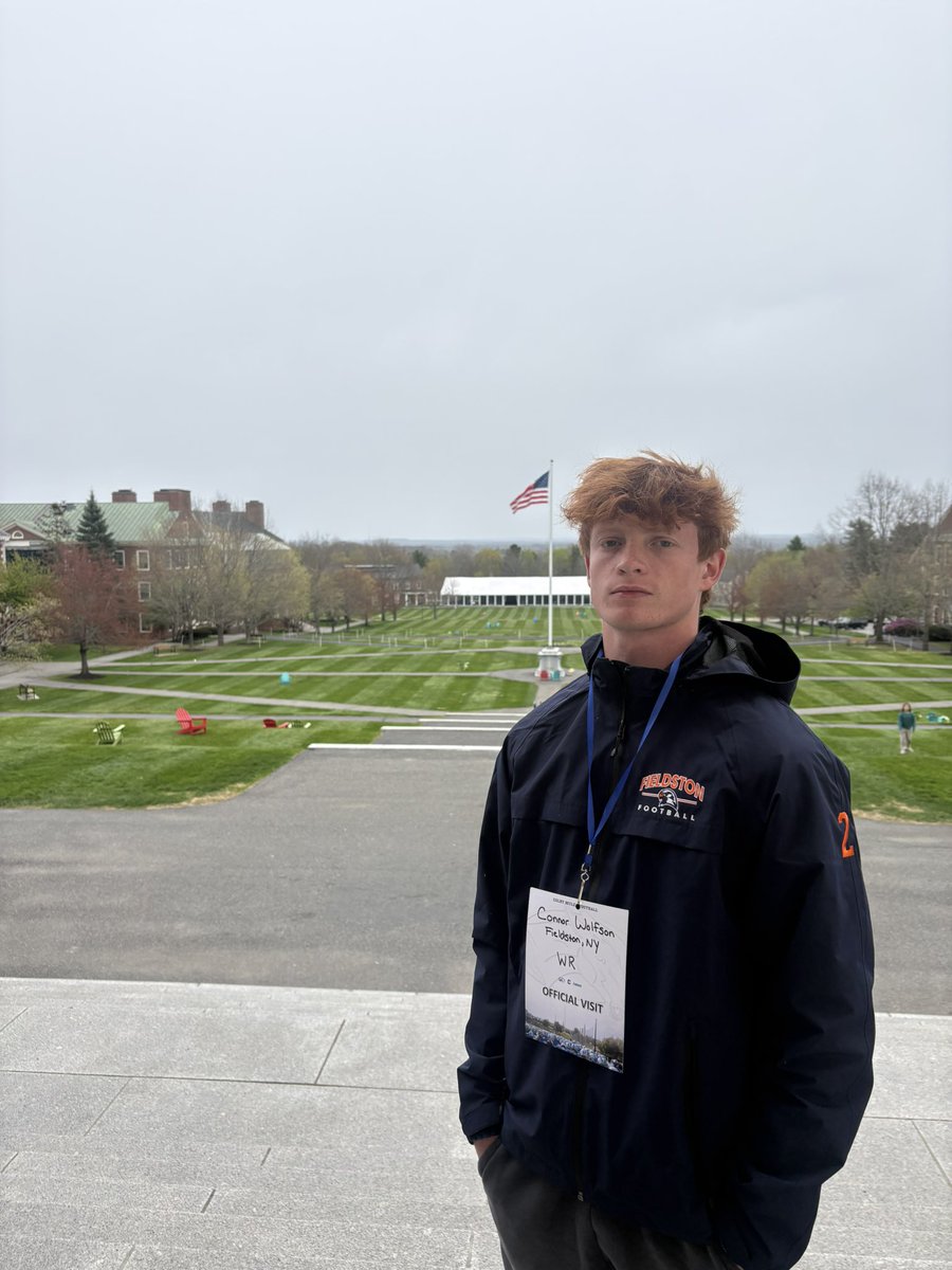 ConnorWolfson_'s tweet photo. Thank you to @CoachMaxWarden for inviting me on an official overnight visit to @Colby_Football It was great getting to see the athletic facility, tour campus and to meet the players and coaches! https://t.co/7xgBOkQwUQ