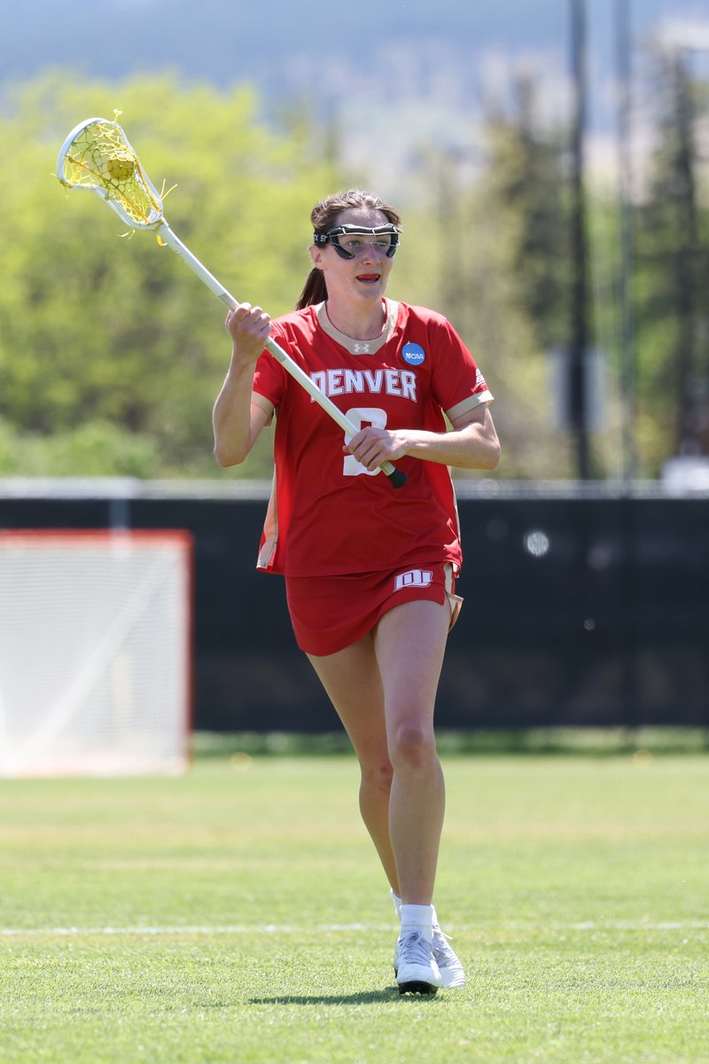 DU_WLAX's tweet photo. Q3 | 9:08 | DU 6 - 8 CU

KYRA OBERT, YES MA'AM! https://t.co/bTpI2Ng141