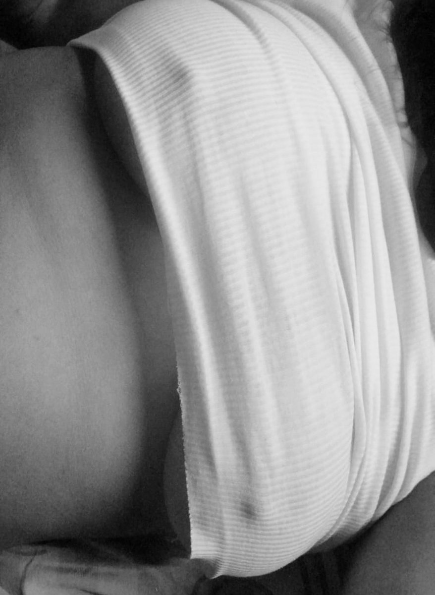 MercyNoir26's tweet photo. #SexyMood #LatinaGirl #Curvy #InstagramModel #Tease #Baddie #Monochrome https://t.co/gJKSLp26QC
