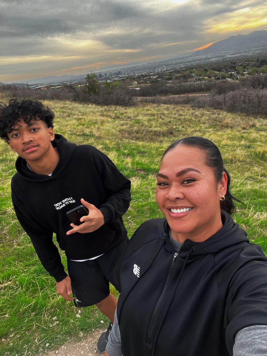 Fui Pikula tweet media