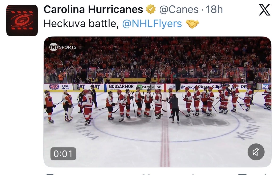 jbeck08's tweet photo. @rob_dandrea @NHLFlyers @Canes 🤷🏻‍♂️ https://t.co/Upo9uujMXq