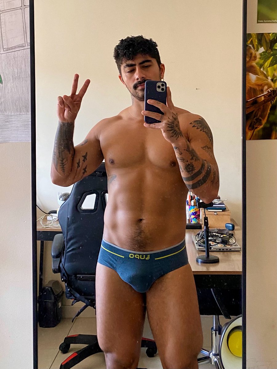 ✌🏽 instagram.com/peterisshy