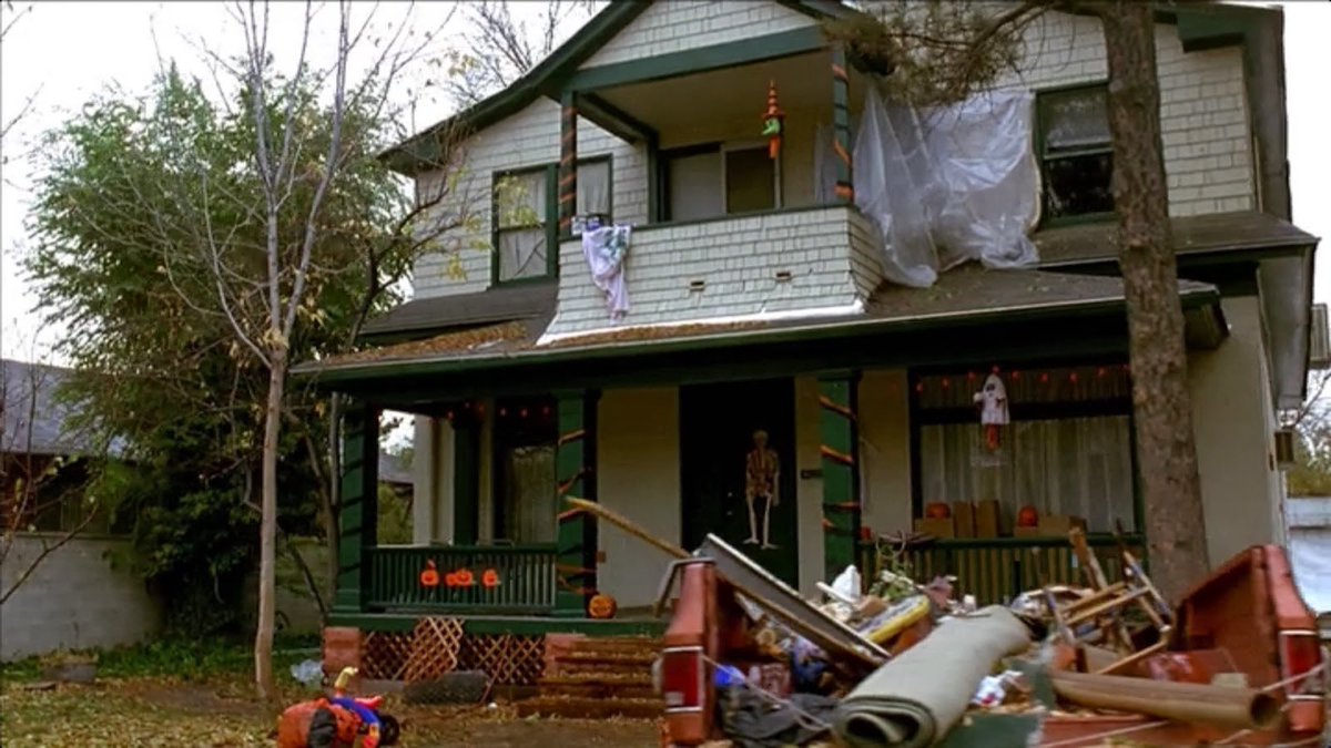 Halloween Movie Source tweet media
