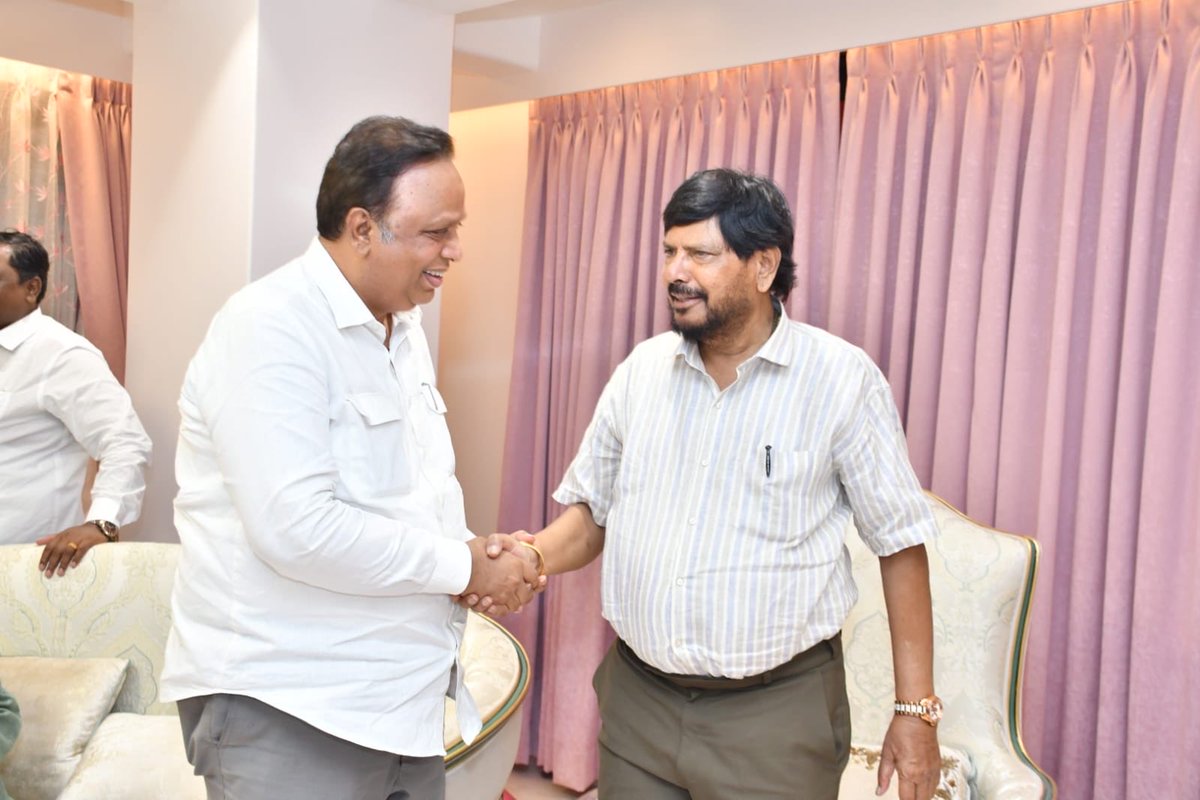 Ramdas Athawale tweet media