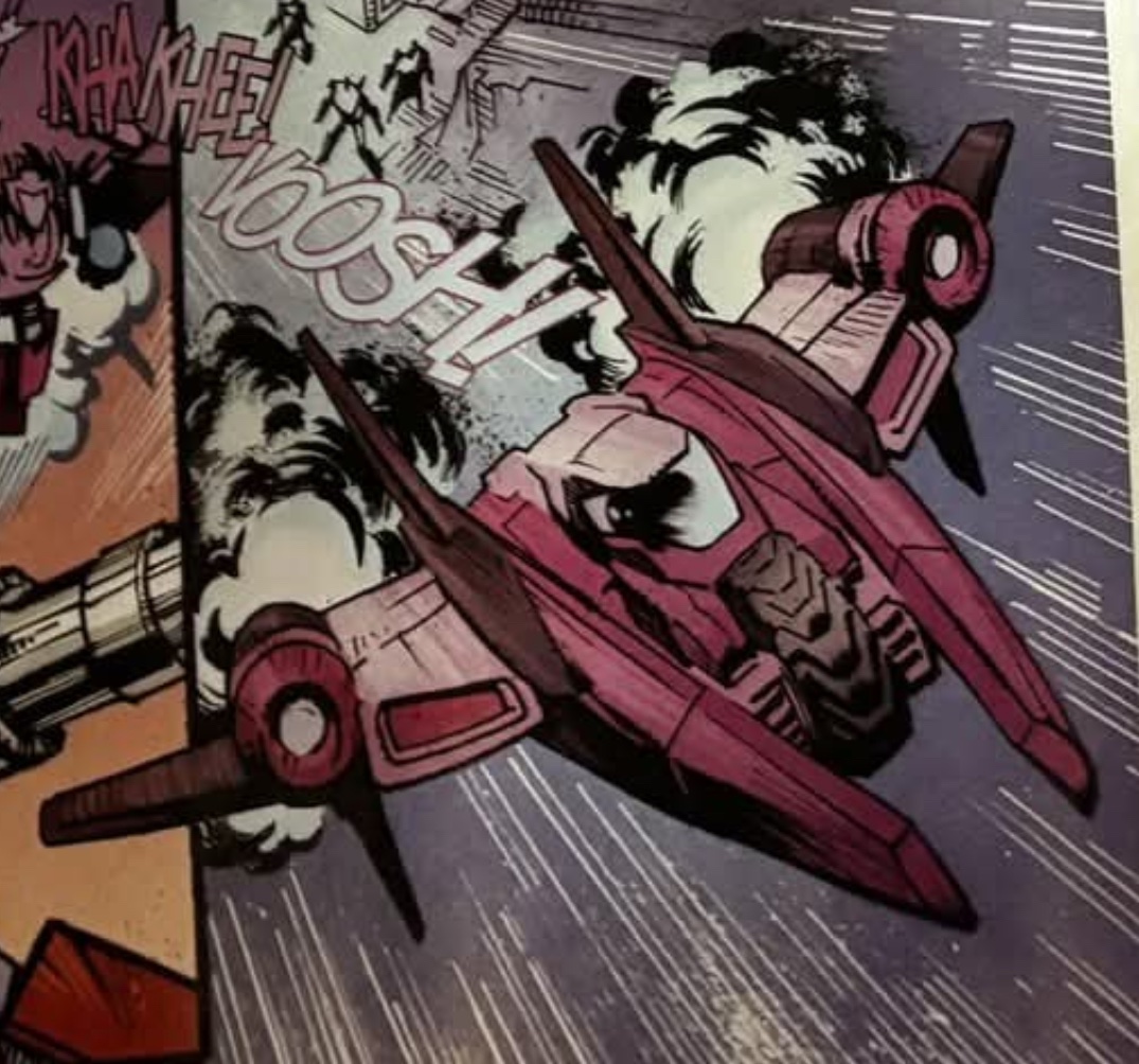 Emcee_73's tweet photo. @L0rdskywarppp NEED an Elita Prime with this awesome alt mode https://t.co/BtuB3xKIKx