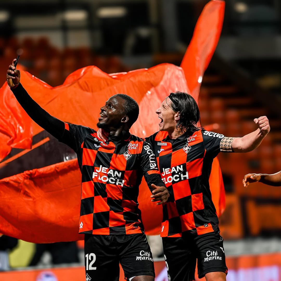 Bamba Dieng inscrit son 10ÈME but en Ligue 1 cette saison ! ⚽️

Entré en jeu, il fait le break face au FC Metz.