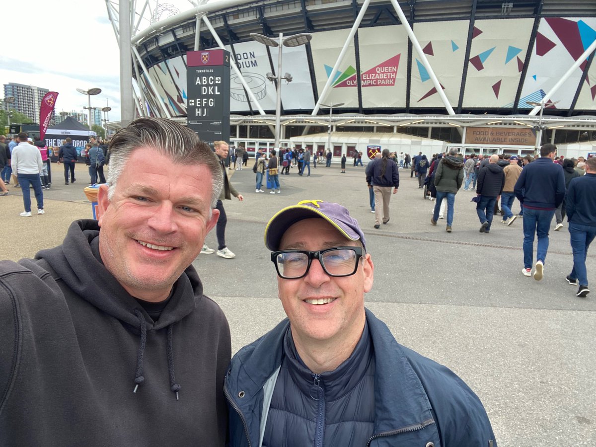 LeeMDunn's tweet photo. West Ham v Arsenal https://t.co/Lh8frKy2mh