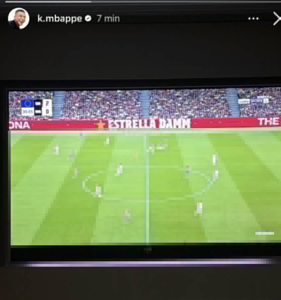 guller_10's tweet photo. We only lost 2 nil because Mbappe didn't play☺️☺️.

He is never in the box 
He doesn't press 
He is a dictator 
He can't pass 
Low IQ 
Can't dribble 

We would have lost 5 nil but thanks to Mbappe we lost just 2 nil 😌😌😌

Probably his IG story made us concede those 2 goals https://t.co/nDcP4lOBfK