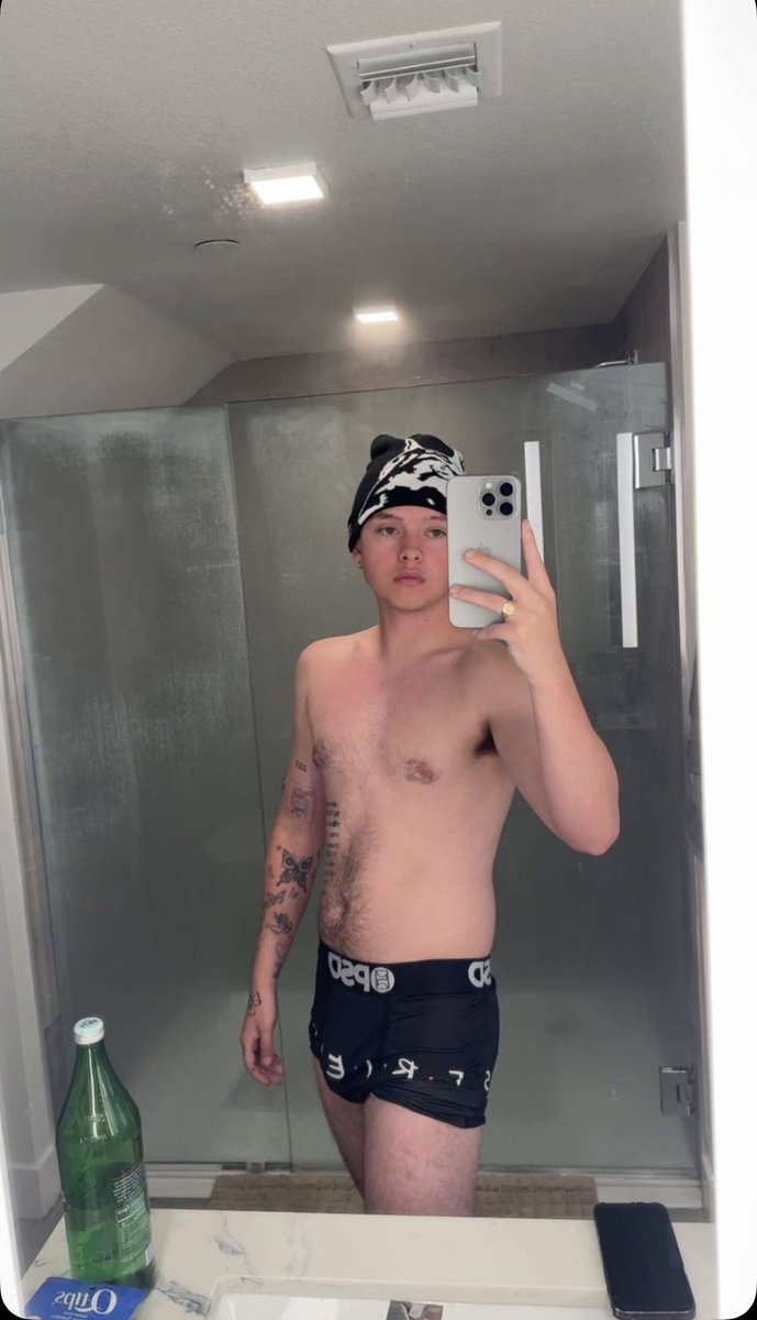 Goonerboypcx's tweet photo. #jacobsartorius #hot #sexy #body https://t.co/BRwoSlqsbg