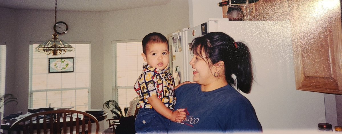 sicko_effect's tweet photo. momma, i miss you. https://t.co/flrY2hvoF7