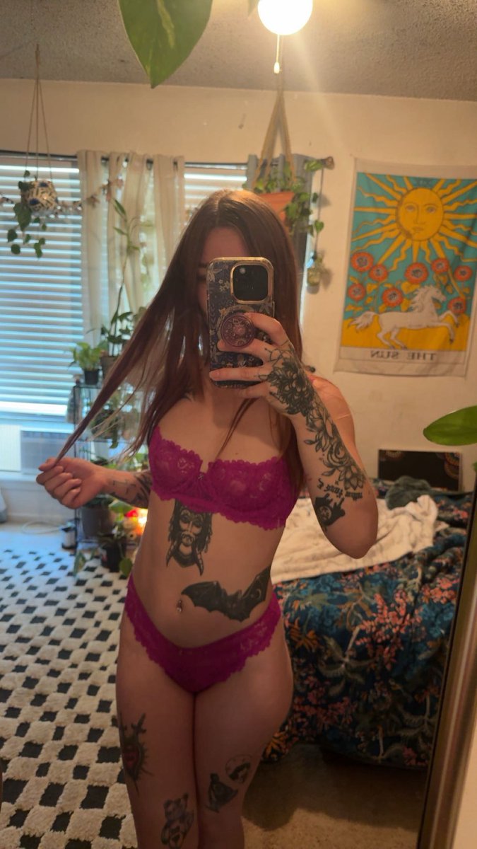 pixie tweet media
