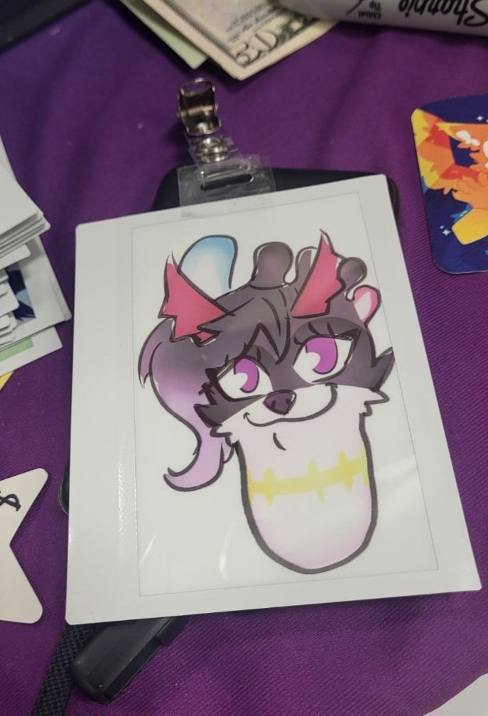 zigzagzazz's tweet photo. Deciding to be active here again and it's because of feet pics 🗿

@DrFoxxButt 

@alexcross321

#fwa #furryweekendatlanta #fwa2026 https://t.co/AJxdWWVj7U
