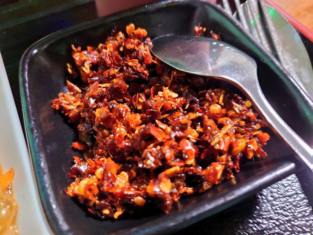 7biryani's tweet photo. 富里市「HARA'S」のドルフィンコットゥ。
少し前のハラース。
ボリュームが特に多くてなかなかパンチの効いた味付けが印象的なお店。
休業、再開を繰り返していましたが、最近の動向は分からず…また食べたいなぁ。 https://t.co/0MGZxnHeJi