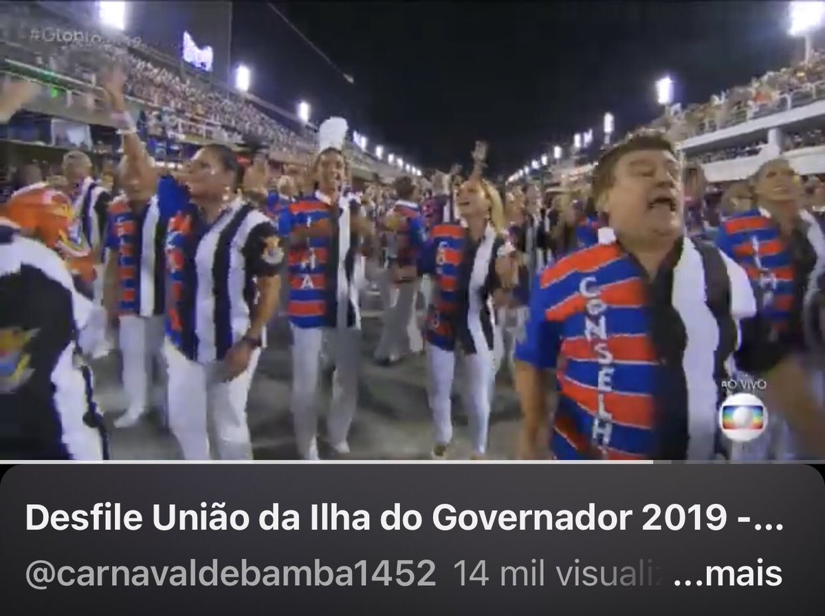 havertzinh0's tweet photo. Coisas que o @kauanOrigami e o @LaionComics iriam simplesmente achar BIZARRO

Como isso aqui que fizeram no desfile sobre o Ceará que colocaram a “água e o óleo” do futebol juntos https://t.co/AepELqUnJm