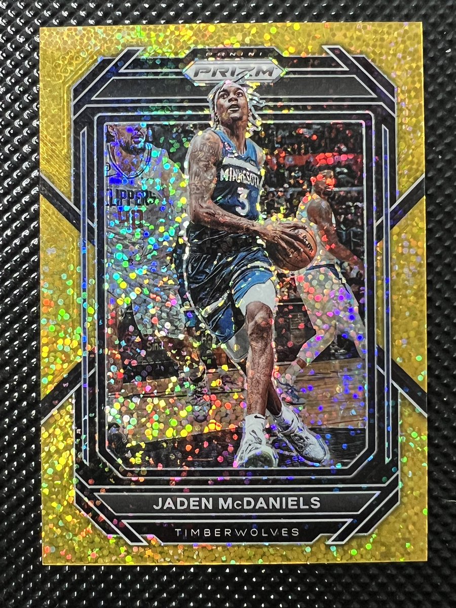 No Holds Cards (Ari) tweet media