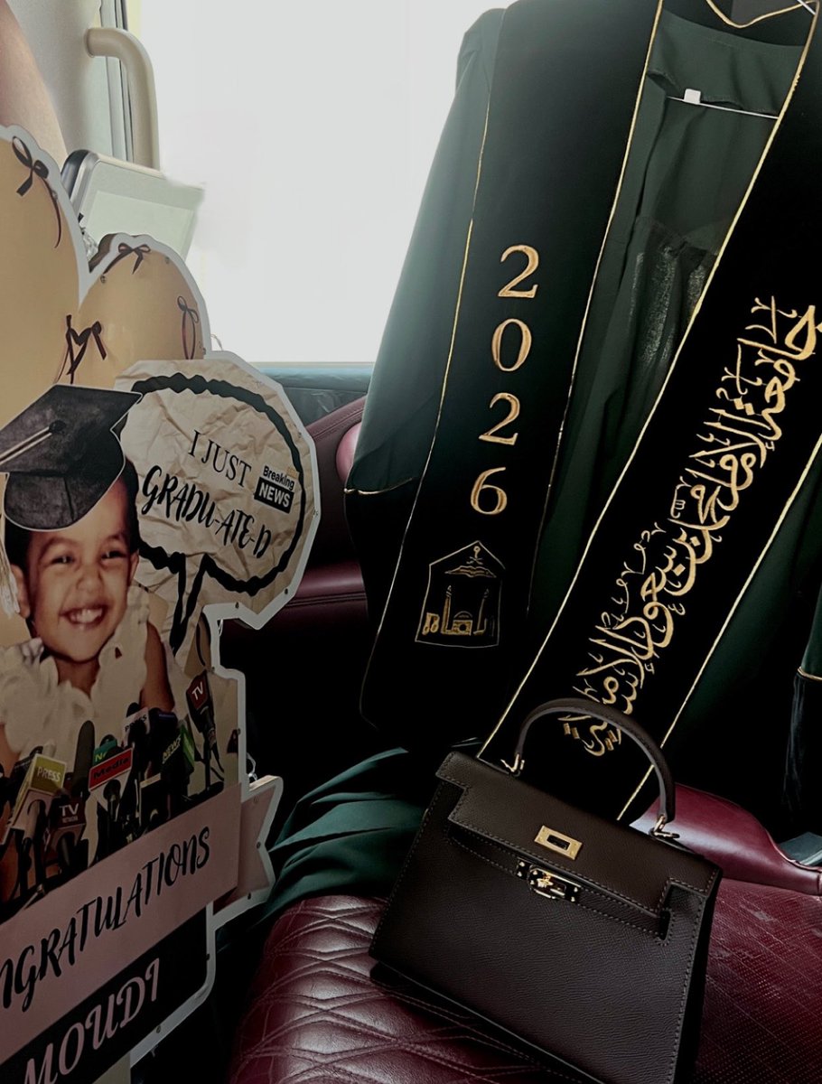 مــوضــي tweet media