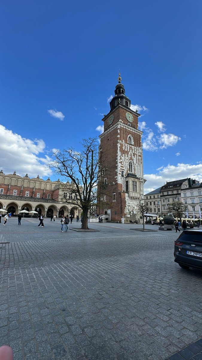 bintoun1's tweet photo. Poland 🇵🇱❤️ " اجمل ليالي العمر " https://t.co/fqI87ky7OD