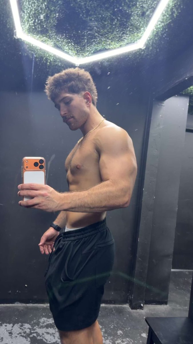Magic Jake tweet media