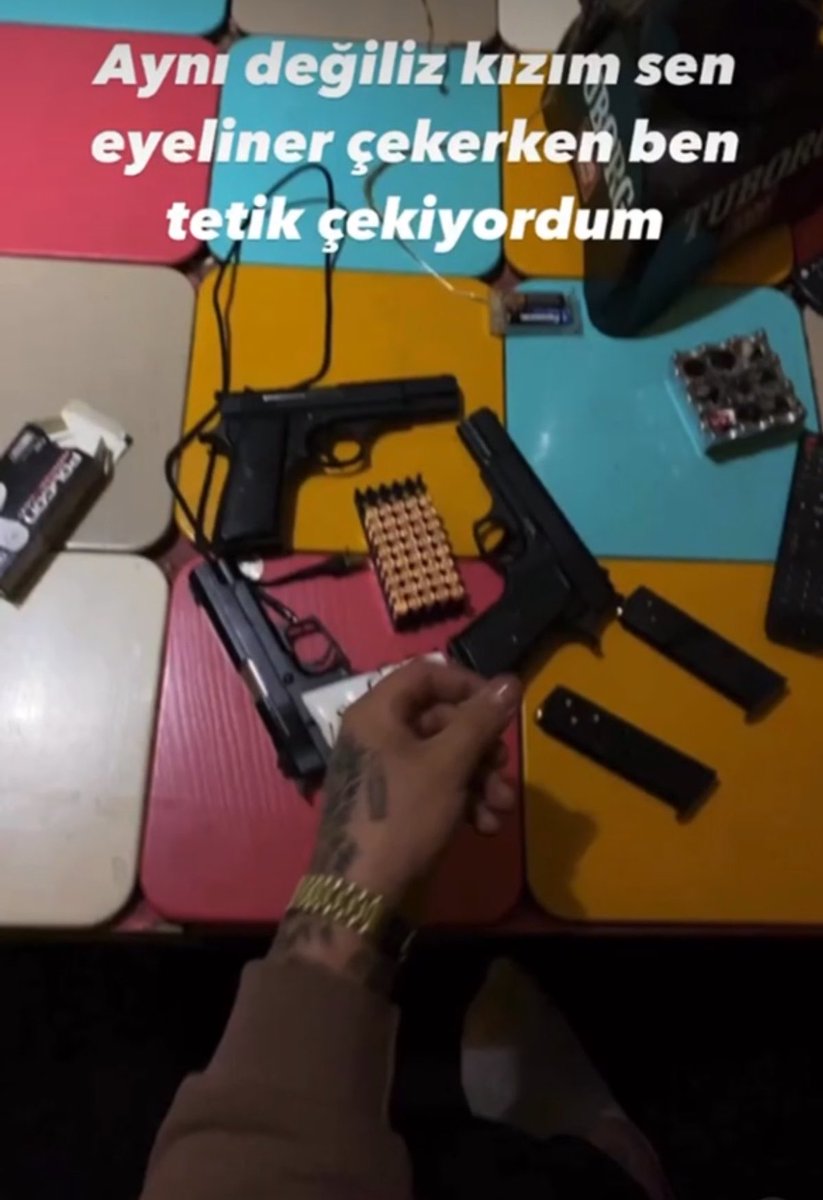 Asli36 tweet media
