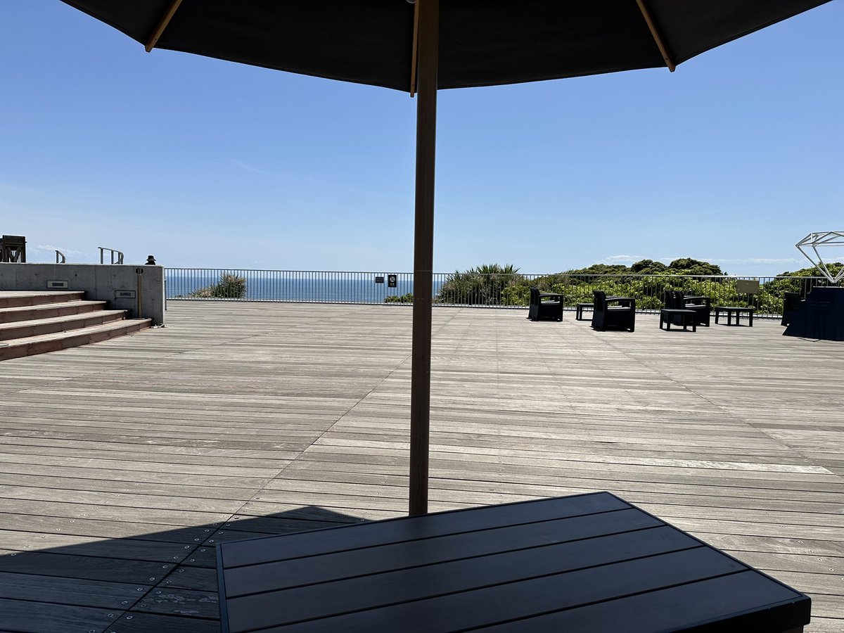 nengou_wine's tweet photo. おはようございます
埼玉県朝霞市は晴れ☀️

ご縁があり、潮風に当たってきました⛵️

ミネラル分豊富な空気を吸って、

年号ワイン.comは今日も張り切って営業👩‍💼

本日もよろしくお願いします🙋✨

#企業公式が毎朝地元の天気を言い合う 
#企業公式春のフォロー祭り
#ワイン 
#朝霞市 https://t.co/dURmufuHfa
