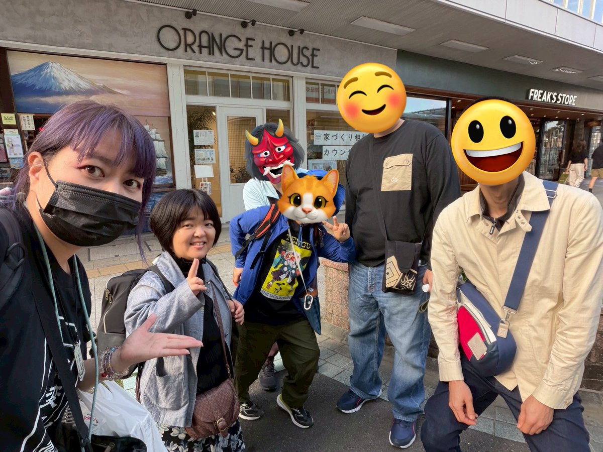 昨日は静岡に帰って #百鬼夜行展 行って来ました✨レミちゃんオススメのクレープ美味しかった‼️🤤❇️ 
7月18日～20日静岡で絵本作家の #おざわよしひさ 先生とお面作家の #けいさんファミリー と 歌手の #プティエトワールレミ ちゃんと #変化師オリ で妖怪イベント‼️❇️何かやります‼️❇️