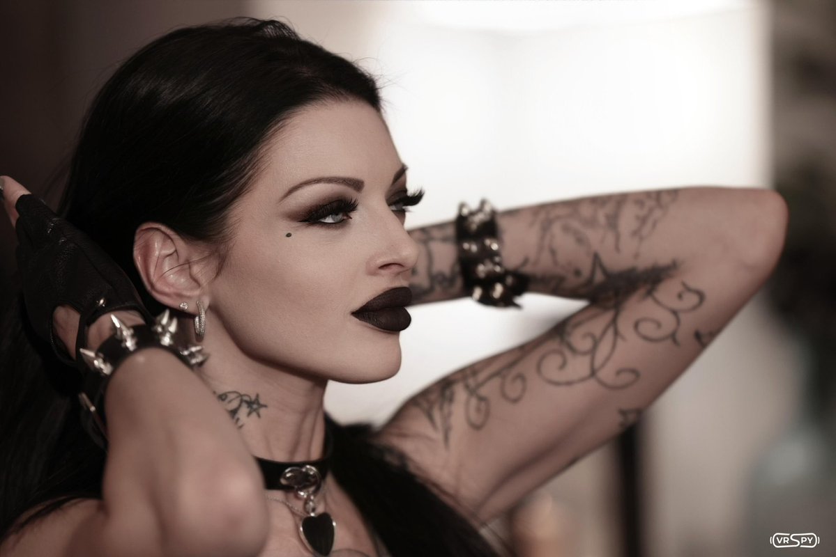 Tera Winters tweet media