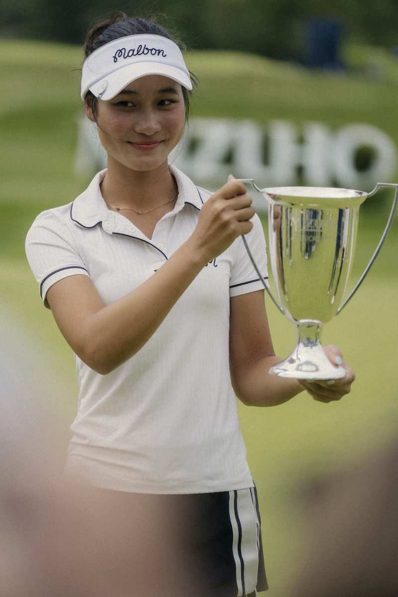 MizuhoLPGA's tweet photo. Different year. Same result. 🏆

Aphrodite Deng is our 2026 @AJGAGolf Champion https://t.co/eAK7T8YsWe