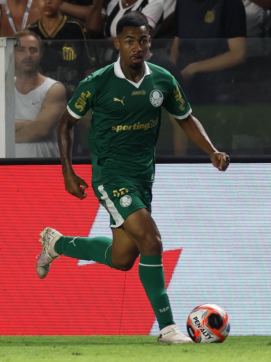 kim_eunck's tweet photo. Allan é o destaque do Palmeiras no primeiro tempo contra o Remo. https://t.co/jLxuVZRIiI