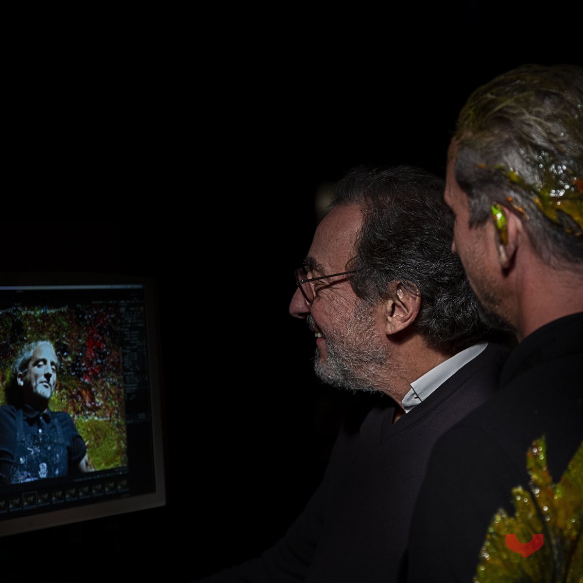 Yannesque's tweet photo. A behind-the-scenes glimpse of Pure Instinct is as mesmerizing as the book itself: the human-scale creation of these works is breathtaking, all captured by master Sergio Coimbra. #Photography #Book https://t.co/KVM4ahGjps
