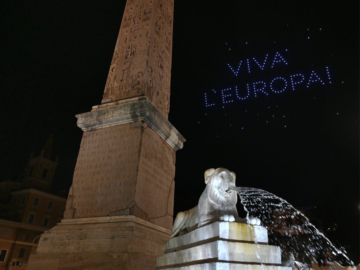 UE in Italia tweet media