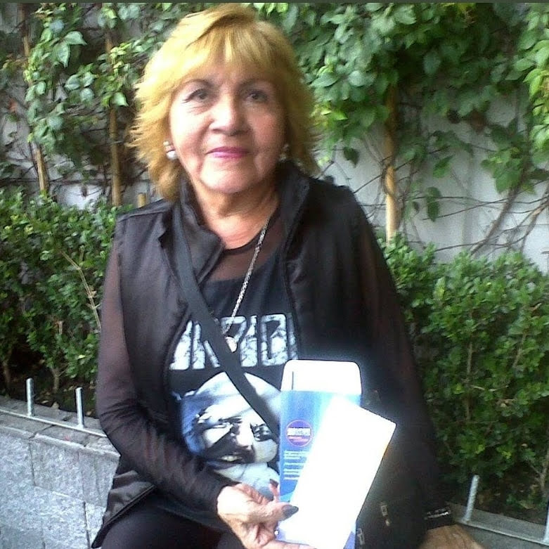 alanext's tweet photo. Madre mía ! Hasta el cielo feliz día de las Madres. Todos los días siento tu presencia y gracias por iluminar mi hogar así tal cual querías y lo estoy logrando. "Emy Nos Volveremos a ver" #DiaDeLasMadres https://t.co/6XreOQxJYh