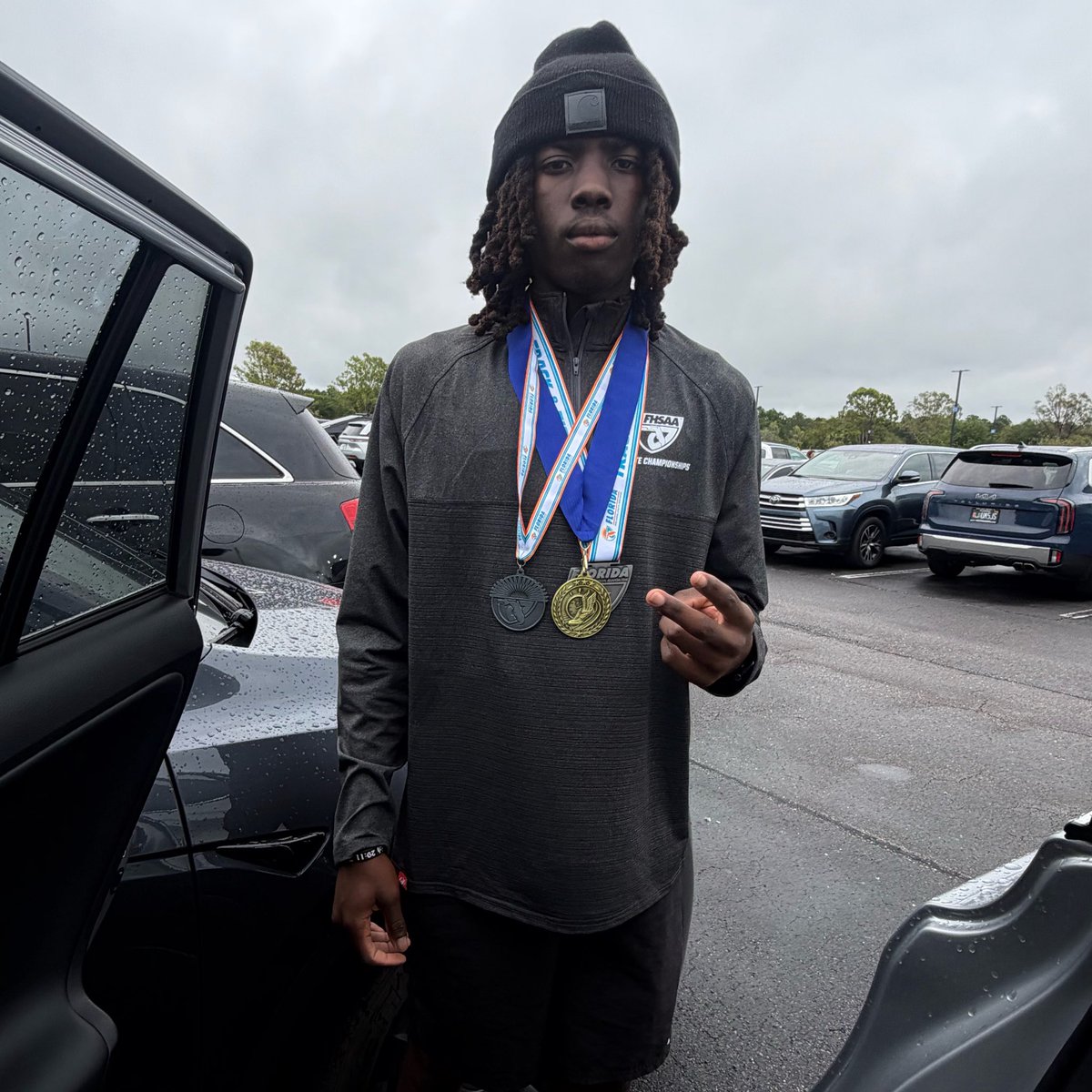 JeremiahT321's tweet photo. Blessing to compete at States this year! Tied for 4th in year one! 🏆🐶

@coachpannucci @DwaneRobinson4Q @coachbpalmer5 @MHSdogsfootball https://t.co/wkFfRWwBY5