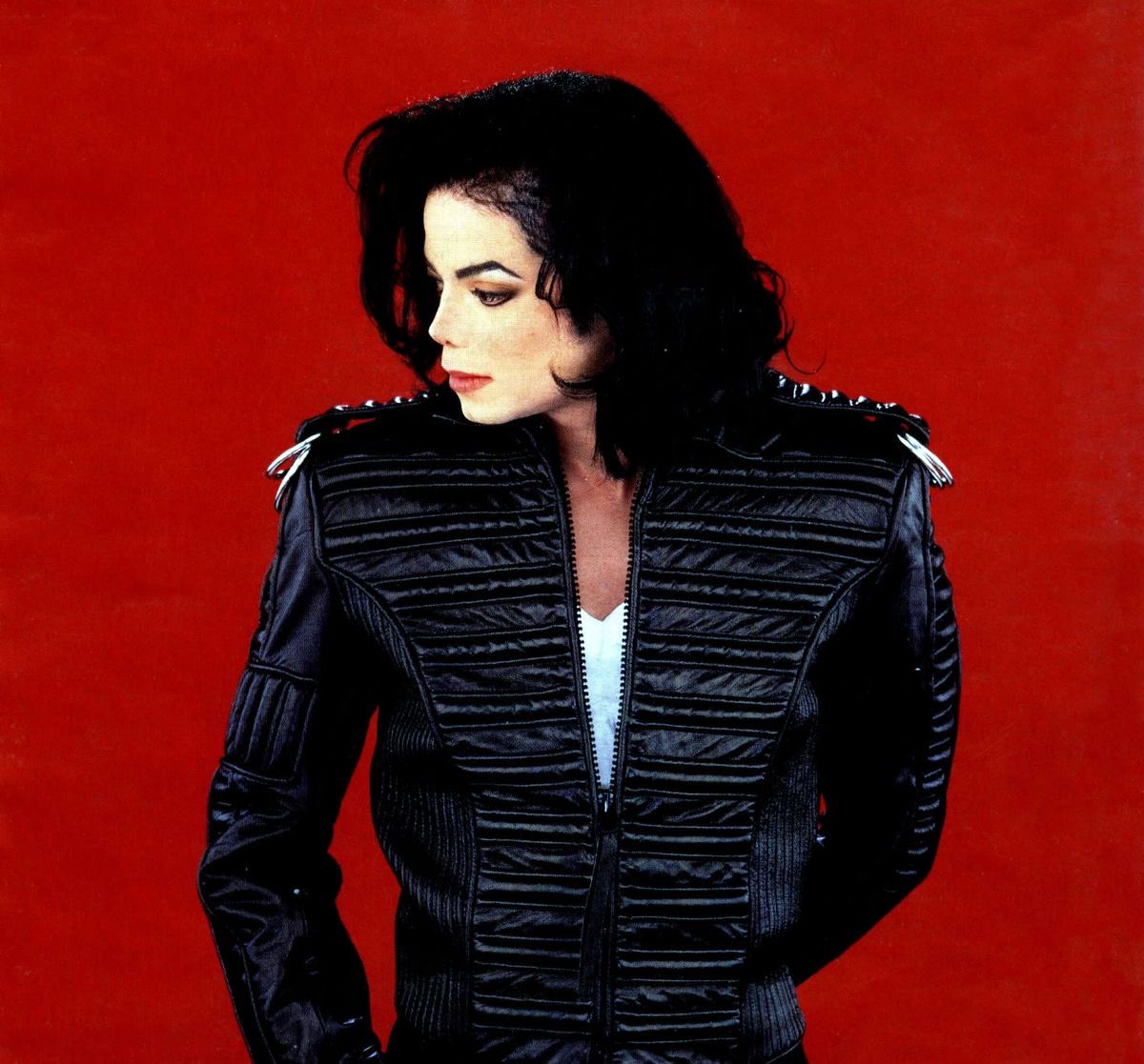 ash .ᐟ #MICHAEL tweet media