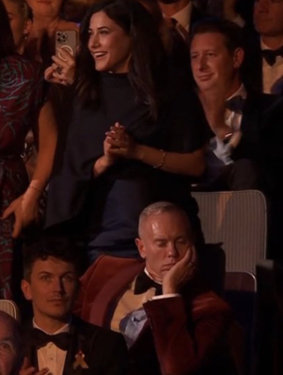 Gbl_Justice_Ed's tweet photo. @RobbieRinder Your petulant little face was a picture tonight as ‘Gaza: Doctors Under Attack’ rightfully won the TV BAFTA. I truly hope it ruined your evening, you utter ghoul. https://t.co/oMFb74hALB