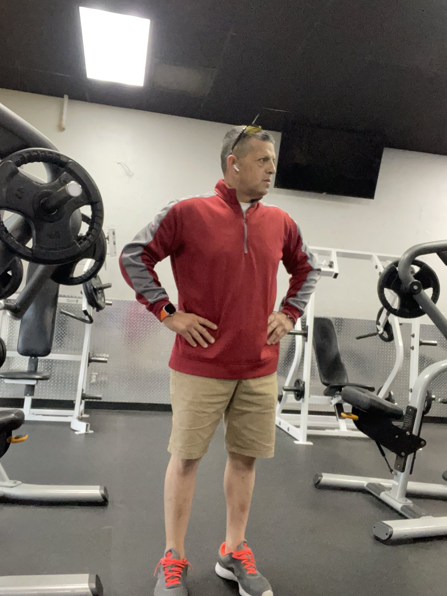 erwingonzalezc's tweet photo. #10gym https://t.co/deE8SUF409