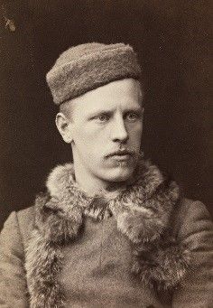 InspireExplore's tweet photo. #OnThisDay in 1930, Fridtjof Nansen, Norwegian explorer, renowned scientist, statesman, diplomat and humanitarian, died of a heart attack. Today, Nansen's old mansion, Polhøgda, is home to the Fridtjof Nansen Institute, with his office left largely untouched. His desk chair is turned toward the window, facing the only direction Nansen ever knew—forward.

Nansen is famously known for leading a team of six on the first crossing of the Greenland ice cap in 1888 and achieving a farthest North record of 86°14′ during his North Pole expedition 1893-1896. Following WW1, Nansen also famously organised the repatriation of over 400,000 prisoners of war and in 1922 was awarded the Nobel Peace Prize for his humanitarian efforts.

Nansen's legacy of polar travel, equipment and clothing innovation and travel techniques influenced a generation of Arctic and Antarctic explorers, including Shackleton, Scott, and Amundsen.

📸 Portrait of Nansen aged 27, the year he crossed Greenland (1888) © Unknown

#inspire #explore #conserve #discover #antarctica #OTD #nansen