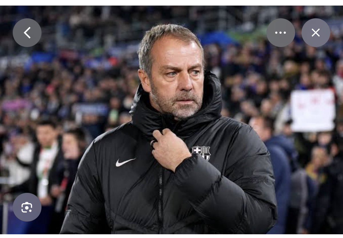 messylona29's tweet photo. Barca needs to hold on to this man.😩🥰They can’t afford to lose him like they lost Messi and Guardiola.@FCBarcelona @Flickxball @theberneese https://t.co/U4rVGi5R5C