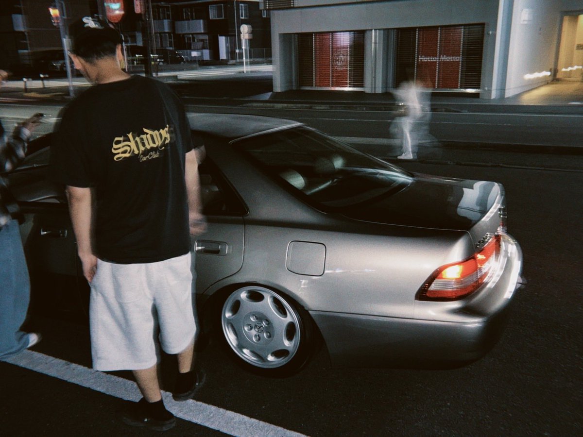 こげ tweet media