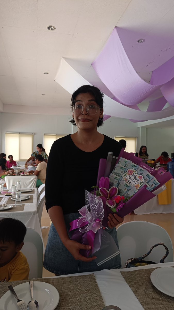 NivlekPH's tweet photo. Last year of May:2025
Did not celebrate Mothers Day
This year of May:2026
Celebrated Mothers Day
Thank you for the blessing lord.
@geokoutalidis youre the best π€΄
More projects to come in the future. π
#SpoonArmy4ever
#LoyaltyIsPriceless
π₯πββοΈ https://t.co/7R9W02ZBwB