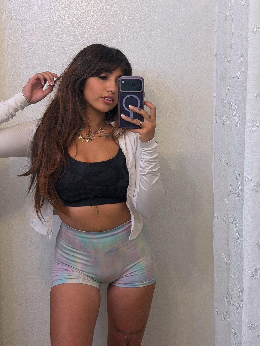 jacqueline tweet media