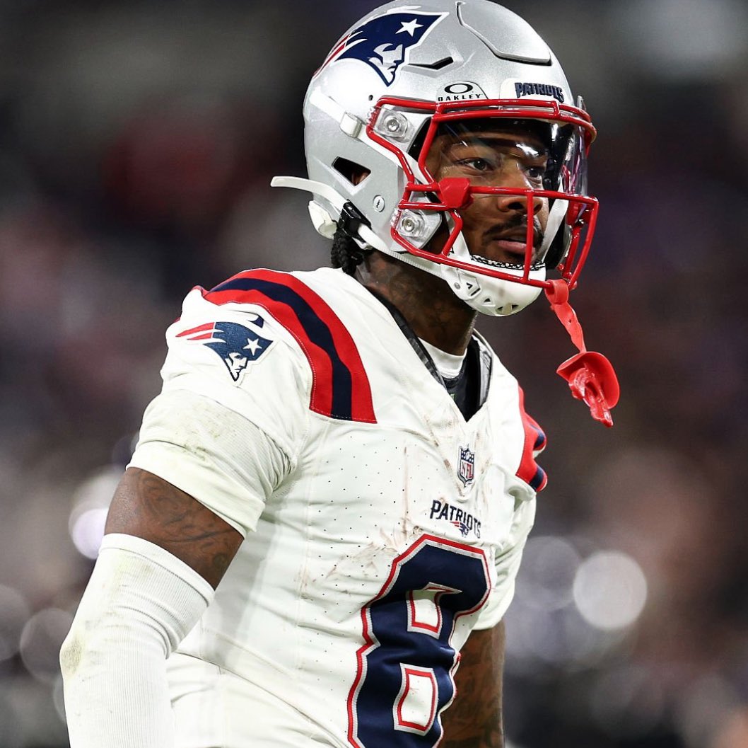 Stefon Diggs beat the case, got his girl back and is about to get a new contract.

Let’s face it.. this mf is invincible.