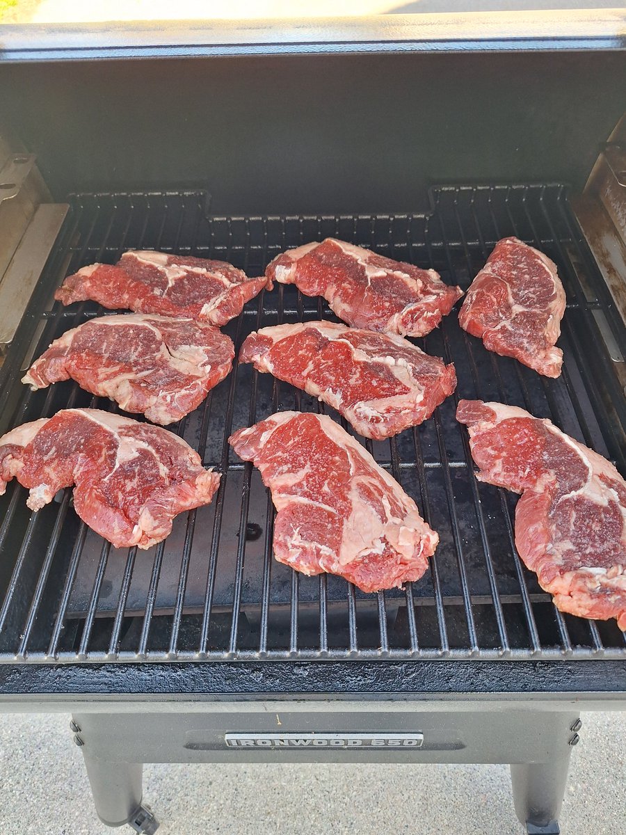 FMRealtorRick's tweet photo. Mother's day duties at the grill,  and staying hydrated.  @DrekkerBrewing https://t.co/1eDd4u7L2p