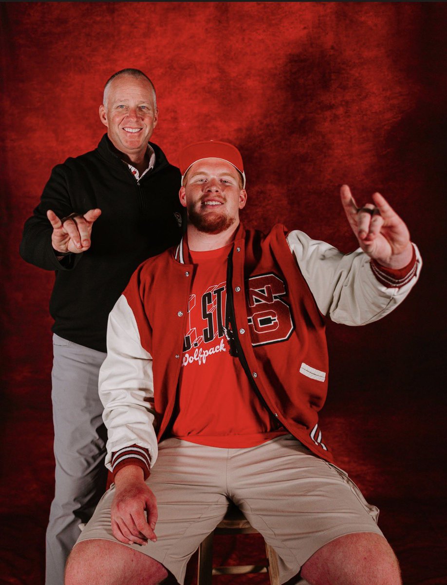 BigRedXXL's tweet photo. HAPPY MOTHERS DAY MOM!!! 
I am Blessed and very grateful for an unbelievable OV to @PackFootball !!!!👀👀👀 @StateCoachD @Coach2J @FloarsRandy @CoachAlexFaulk @CoachSB_4theG @CoachHunnicutt @milesjordan40 @PackPower247 https://t.co/ypYVoKnrnL
