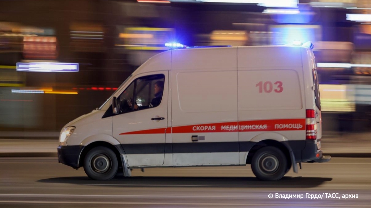ВСУ ударили по территории предприятия в Белгородской области, ранен сотрудник. Об этом сообщили в оперштабе региона:
vk.cc/cXFWDz